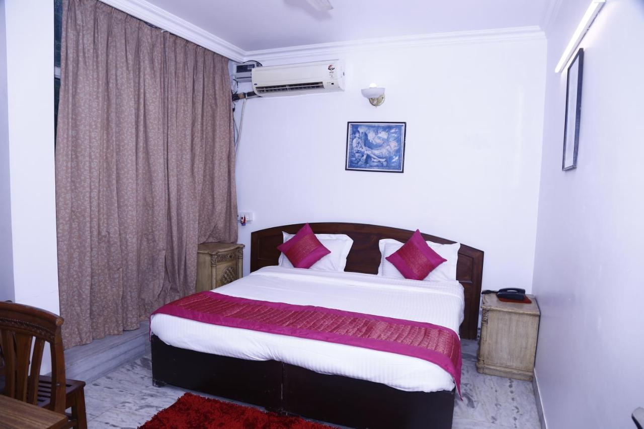 Batra Holiday Home - Couple Friendly Stays Delhi Zewnętrze zdjęcie