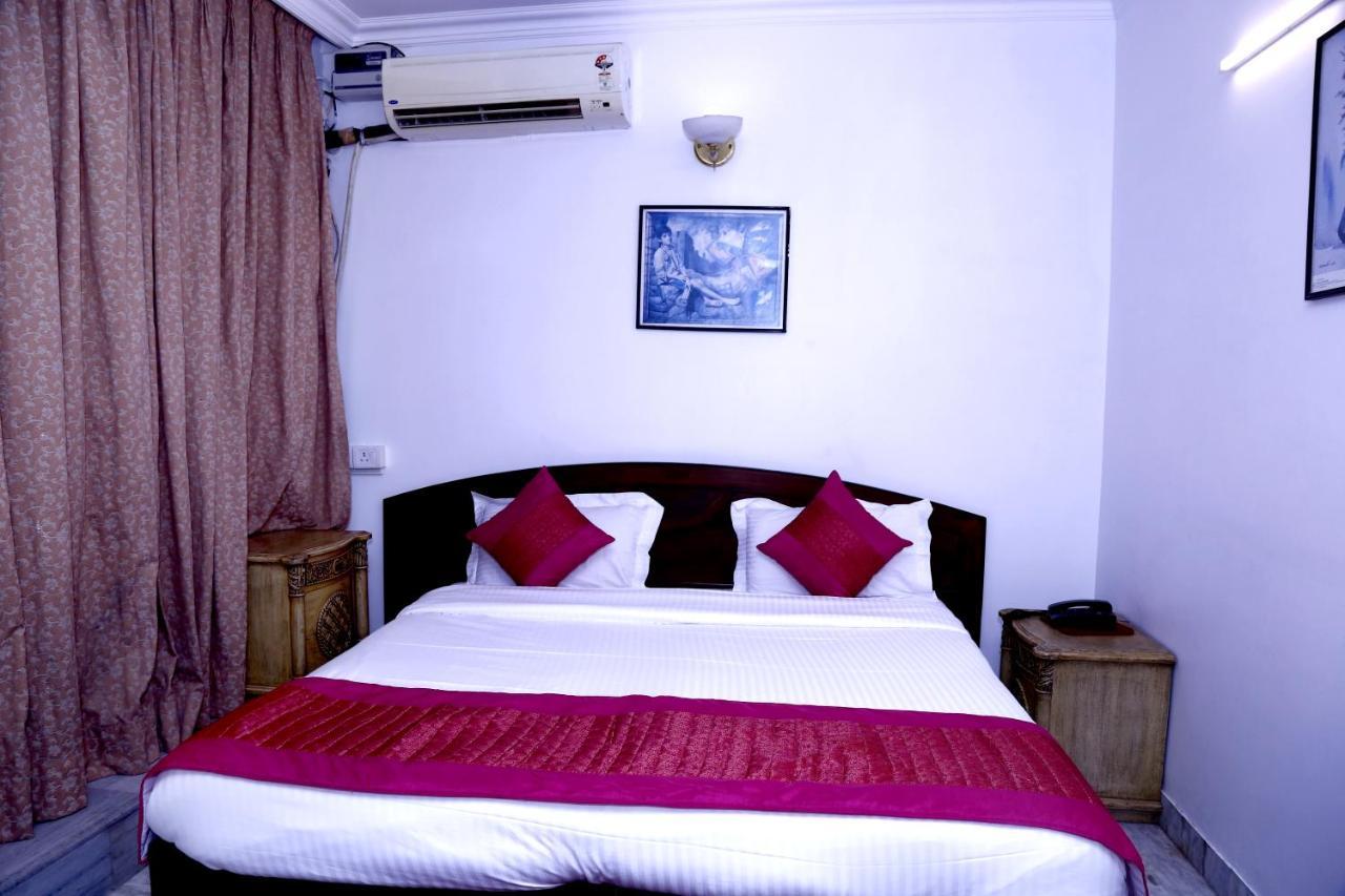 Batra Holiday Home - Couple Friendly Stays Delhi Zewnętrze zdjęcie